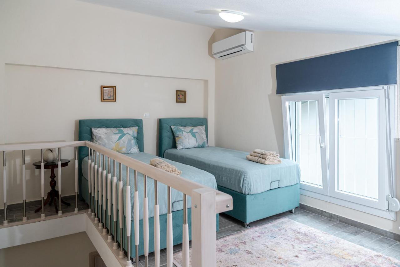 Villa Serafima Nikiti  Extérieur photo